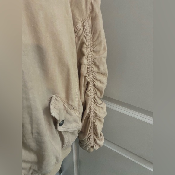 Free People Ruched Linen Bomber Jacket 💕 - Picture 4 of 9